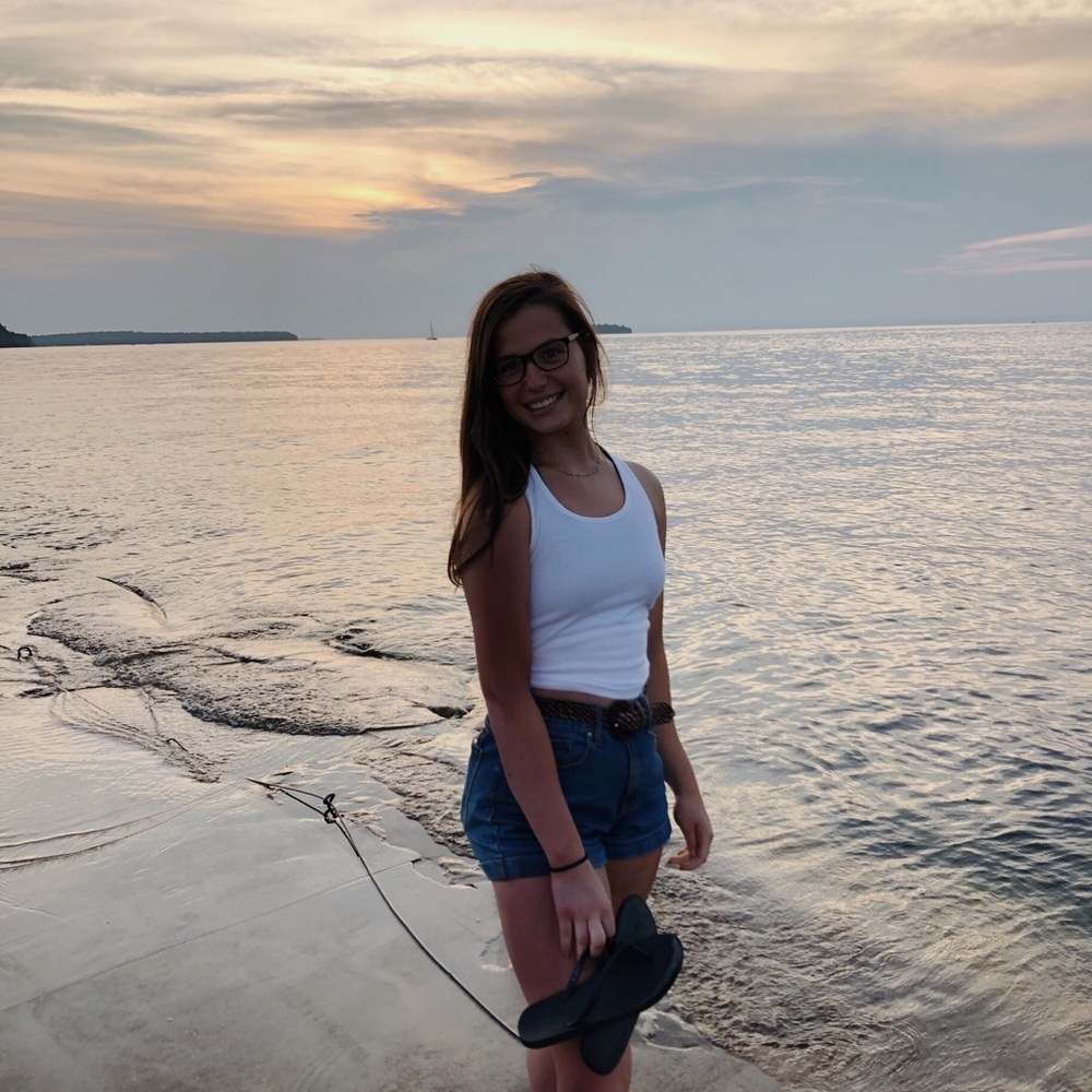 Meet your Posher, Maddie